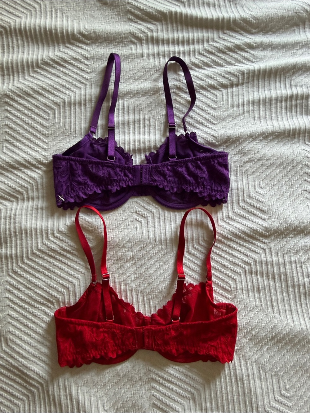 Lot of 2 New Savage X Fenty Purple & Red Lace Underwire Demi Bras - Picture 2 of 6
